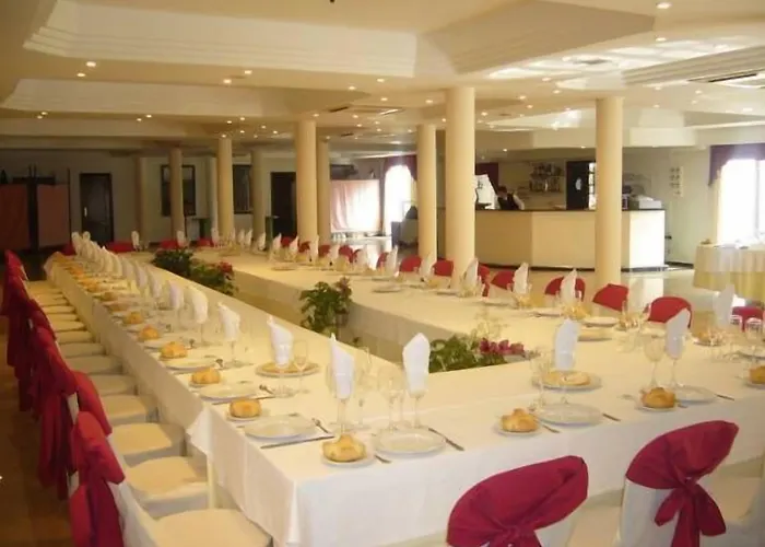 Mitra Crisalida Hotell 2*