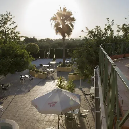 Mitra Crisalida Hotel 2*